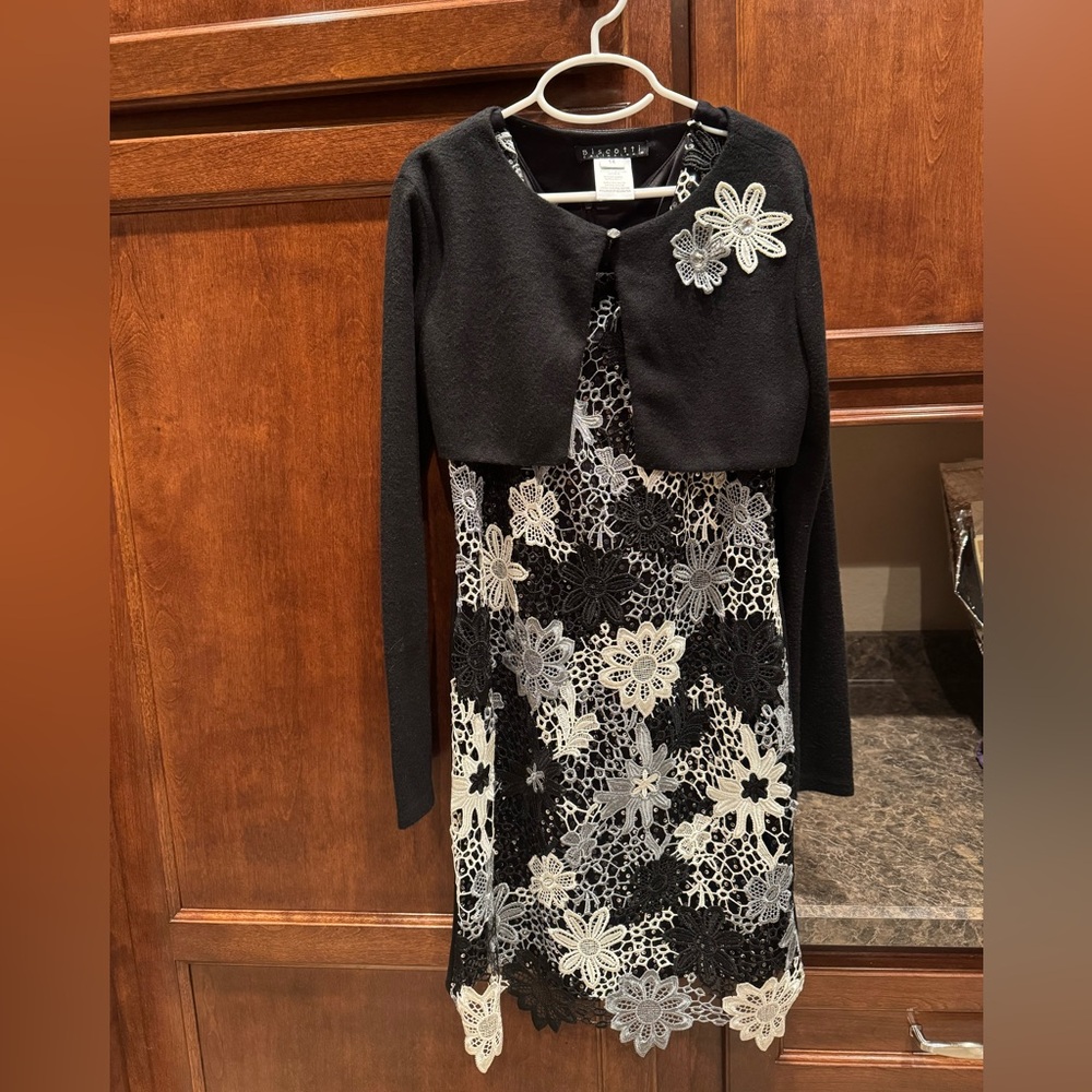 Elegant Black and White Floral Girls’  Dress